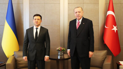 Cumhurbaşkanı Erdoğan, Ukrayna Devlet Başkanı Zelenskiy ile yaptığı telefon görüşmesinde,