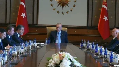 Cumhurbaşkanı Erdoğan, nisan ayındaki olumsuz hava koşulları nedeniyle bazı meyve