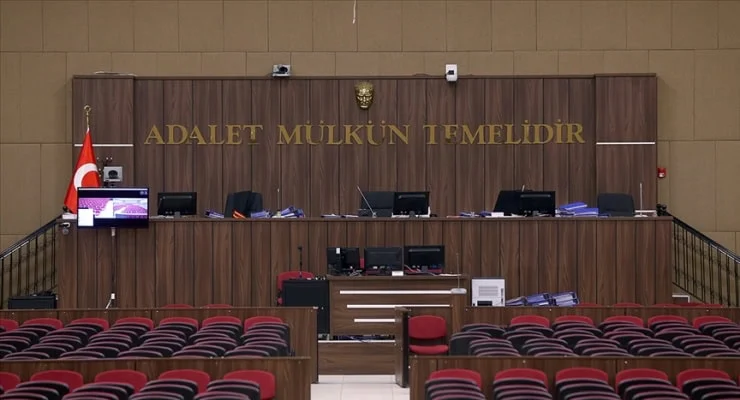 Yargıtay 8'inci Ceza Dairesi, tartışma sonrası eşini zorla evin dışına