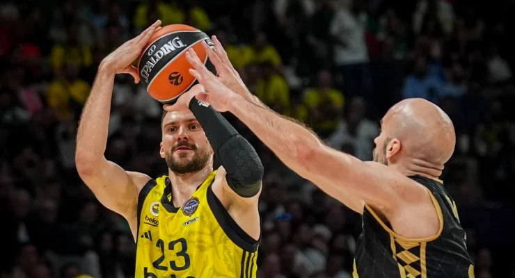 Fenerbahçe Beko, Avrupa basketbolunun zirvesi EuroLeague’de şampiyon oldu.

