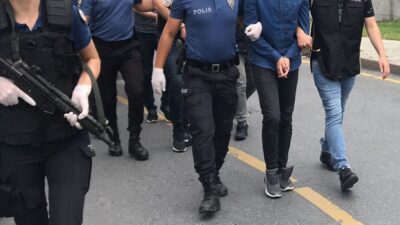 İstanbul Cumhuriyet Başsavcılığı koordinesinde gerçekleştirilen FETÖ operasyonunda TSK üyesi 63