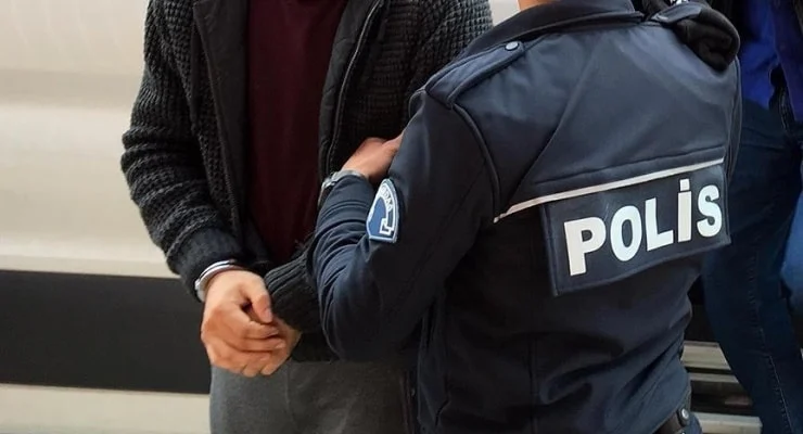 İstanbul merkezli 36 ilde düzenlenen FETÖ operasyonunda gözaltına alınan, aralarında