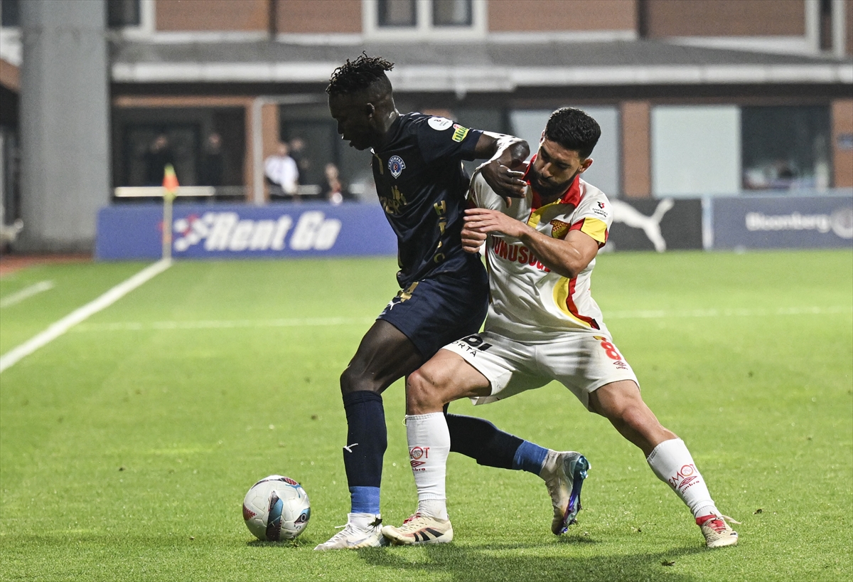 Göztepe, sezonun son maçında Kasımpaşa’yı deplasmanda 2-1 yenerek Süper Lig’i