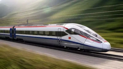 Ulaştırma ve Altyapı Bakanı Abdulkadir Uraloğlu, Ankara-İzmir Yüksek Hızlı Tren
