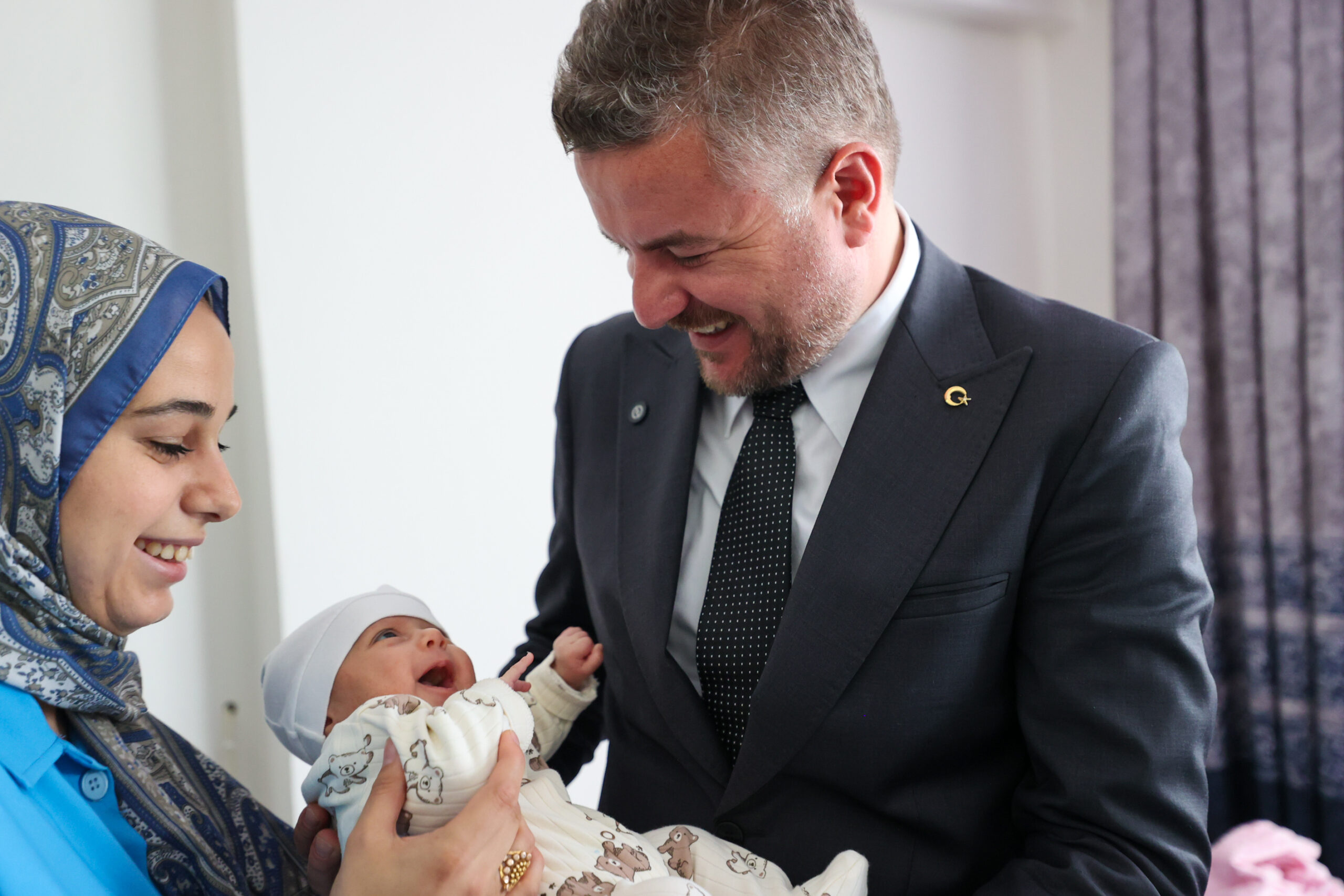 Hayatın her anında Bucalıların yanında olmayı ilke edinen Buca Belediyesi,