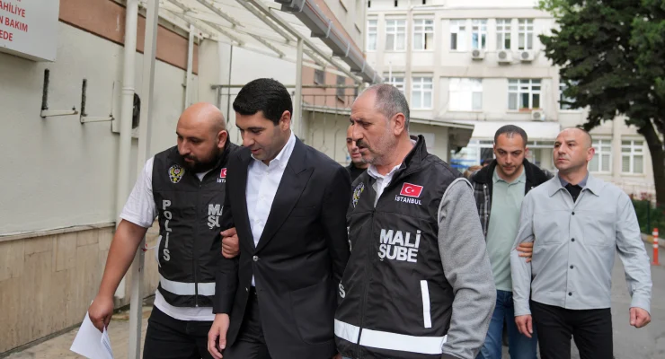 İstanbul'da 47 kişi hakkında gözaltı kararı çıkarılan dört ayrı yolsuzluk