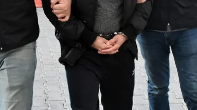 Uyuşturucu kullanmak ve cezaevinden kaçmak suçlarından aranan firari hükümlü, motosikletli