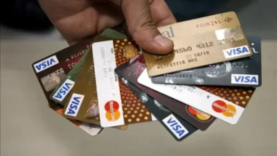 Ekonomi yönetimi, kredi kartları ve tüketici finansmanında yeni adımlar atmaya