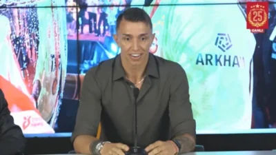 Sarı-kırmızılı ekibin efsane kalecisi 14 yıllık serüvenini rekorlarla noktaladı