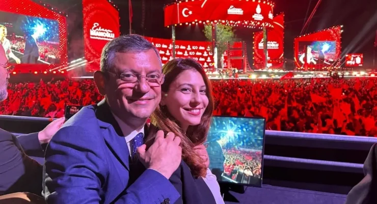 Sosyal medyadan "Mezarlıkta olur" tehdidi yapan 23 yaşındaki M.A., Of'ta