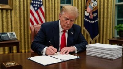 ABD Başkanı Donald Trump, ülkede film endüstrisini canlandırmak amacıyla, yabancı