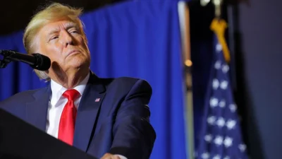 ABD Başkanı Trump, askeri akademi mezuniyet töreninde yaptığı konuşmada göçmen