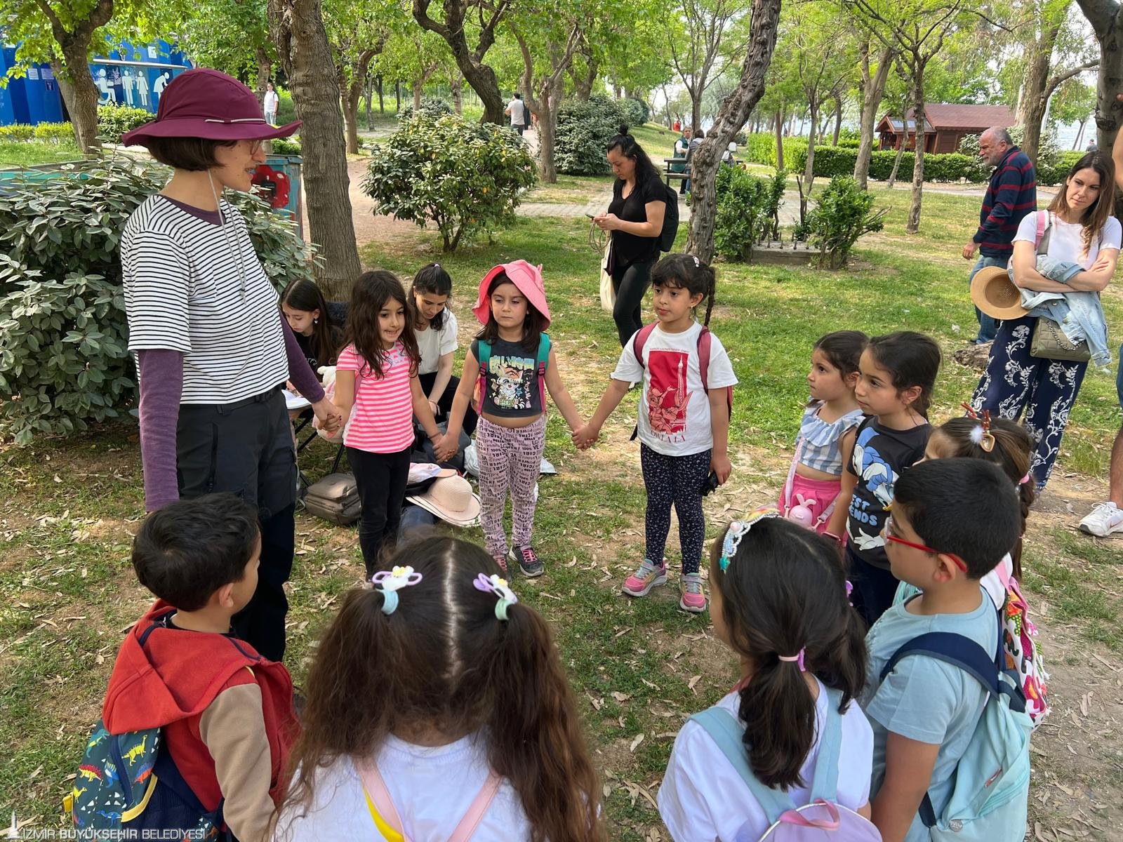 İzmir Büyükşehir Belediyesi, İzmirli çocuklar için İnciraltı Kent Ormanı’nda “Doğa