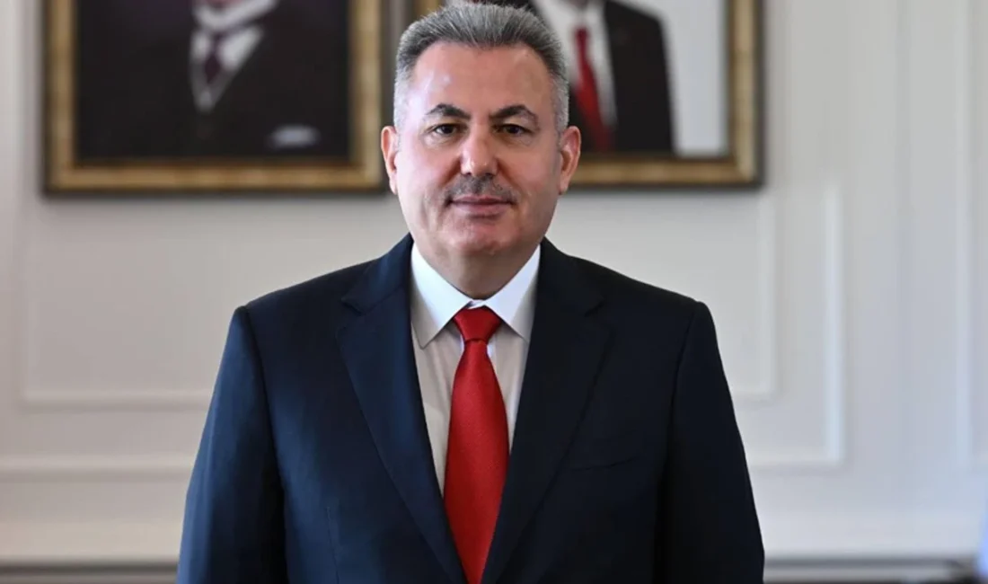 Ege Denizi'nde Richter ölçeğine göre 6 büyüklüğünde deprem meydana geldi.