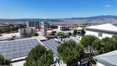 İzmir Büyükşehir Belediyesi kurduğu 20 güneş enerji santrali sayesinde enerjiden