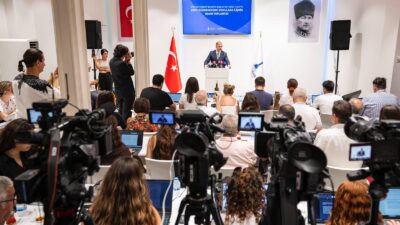 İzmir Büyükşehir Belediye Başkanı Dr. Cemil Tugay, belediye istihdamında şeffaflığı