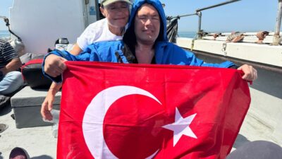 İzmir Büyükşehir Belediyesi Spor Kulübü’nün otizmli ultra maraton yüzücüsü Tuna