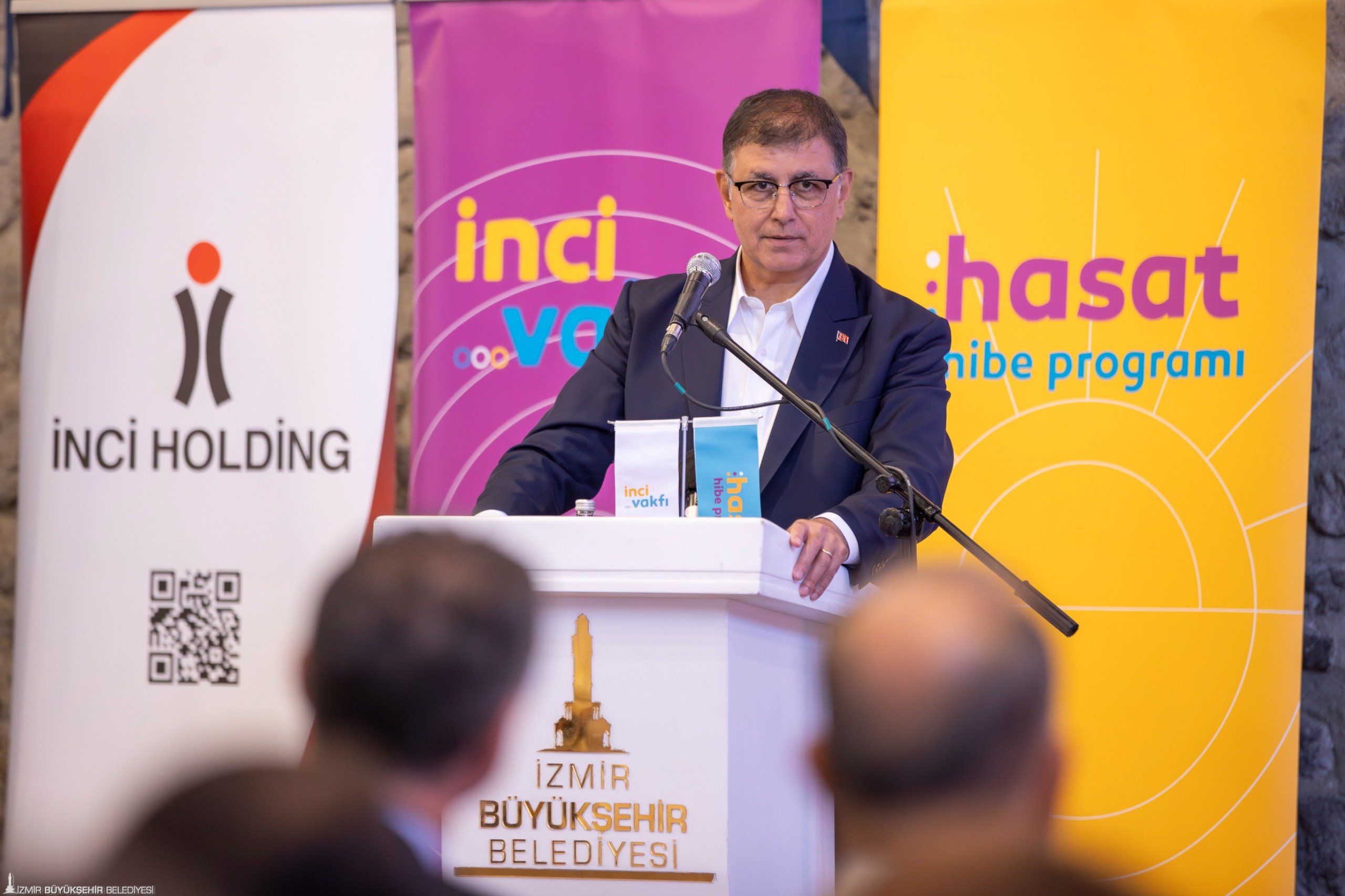 İzmir Büyükşehir Belediye Başkanı Dr. Cemil Tugay, İzmir Büyükşehir Belediyesi’nin