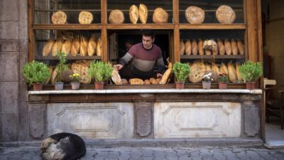İzmir Büyükşehir Belediyesi’nin kültürel mirasa duyarlılığın simgesi haline gelen Tarihe