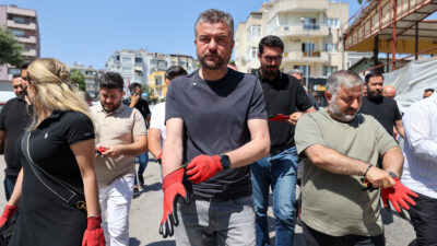 Buca Belediyesi’nde işçilerin iş bırakma eyleminin beşinci gününde sahaya inerek