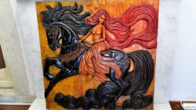 Bornova Belediyesi Müze Müdürlüğü’ne bağlı Galeri Hamam Sanat, ahşap oyma