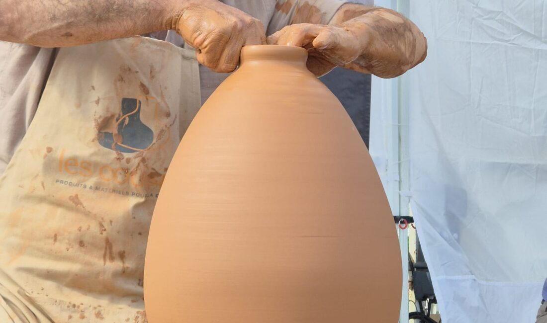 Fransa’nın Menton kentinde bu yıl üçüncüsü düzenlenen Uluslararası Pottery Turner