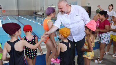 Menemen Belediyesi tarafından Asarlık Gençlik Merkezi Tesisleri içinde açılan açık