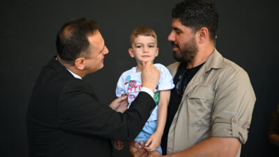 Bornova Belediye Başkanı Ömer Eşki, Kurban Bayramı öncesi belediye çalışanlarıyla