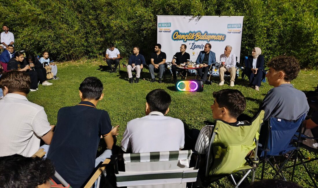 AK Parti Gençlik Kolları İzmir İl Başkanlığı, Kemalpaşa’da düzenlediği Gençlik