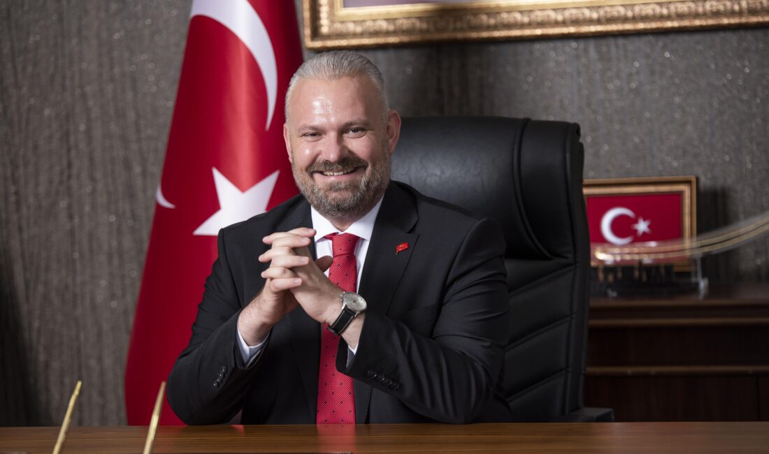 Menemen Belediye Başkanı Aydın Pehlivan, Kurban Bayramı dolayısıyla yayınladığı mesajda