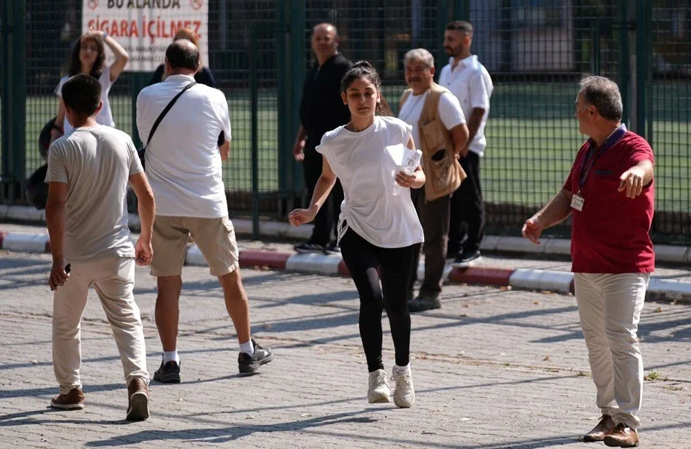 Yükseköğretim Kurumları Sınavı'nın (YKS) ikinci aşaması olan Alan Yeterlilik Testi