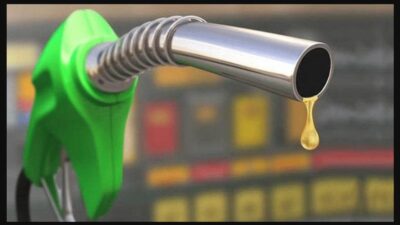 Brent petrol fiyatlarındaki dalgalanmanın ardından beklenen zam geldi. Motorin 1