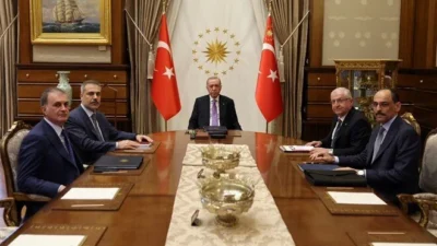 Cumhurbaşkanı Recep Tayyip Erdoğan başkanlığında Cumhurbaşkanlığı Külliyesi'nde olağanüstü güvenlik toplantısı