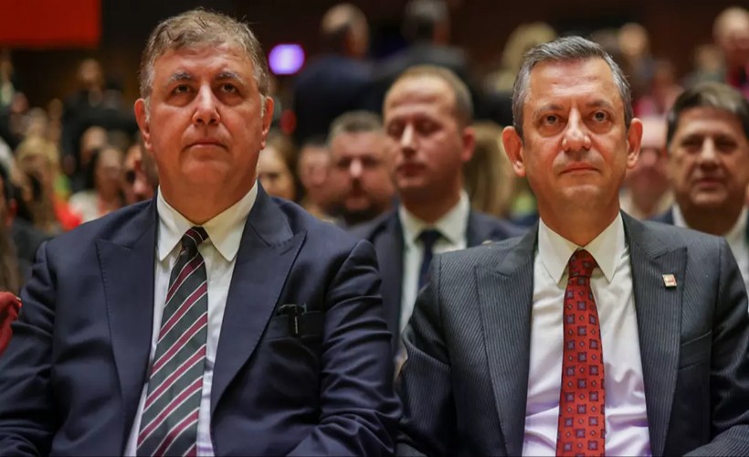 İzmir Büyükşehir Belediye Başkanı Cemil Tugay, CHP'nin 38. Olağan Kurultayı'na