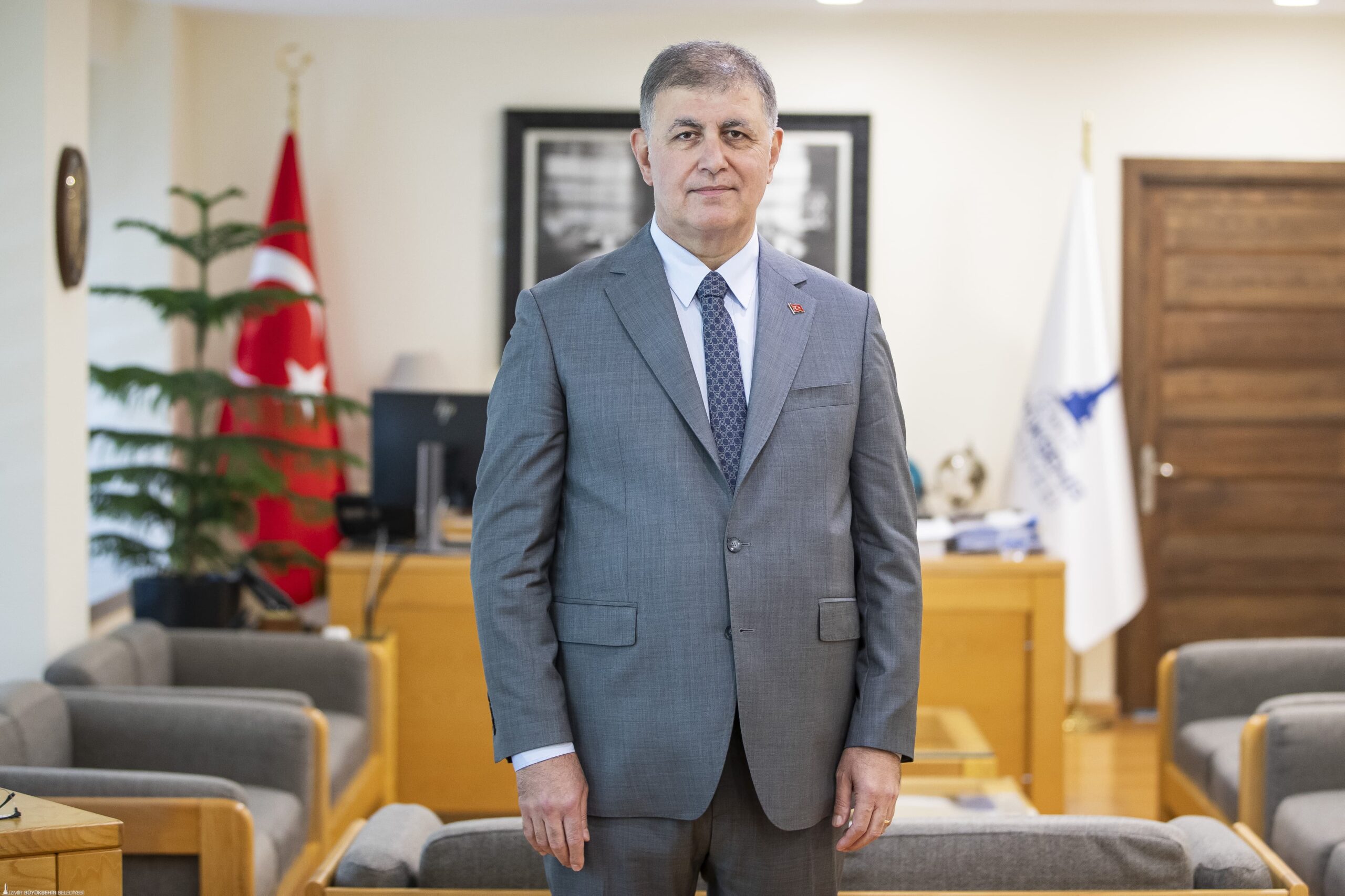 İzmir Büyükşehir Belediye Başkanı Dr. Cemil Tugay, seçimden önce sendika