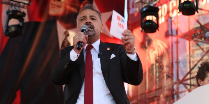 İzmir'de 6 gündür devam eden ve kent genelinde hizmetleri aksatan