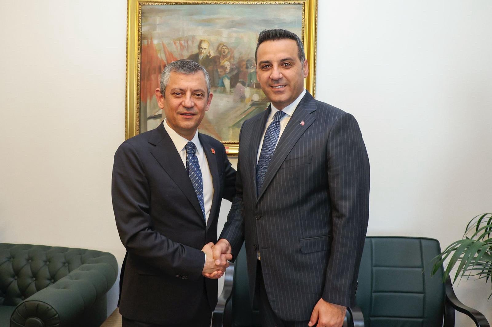 özgür özel çiğli