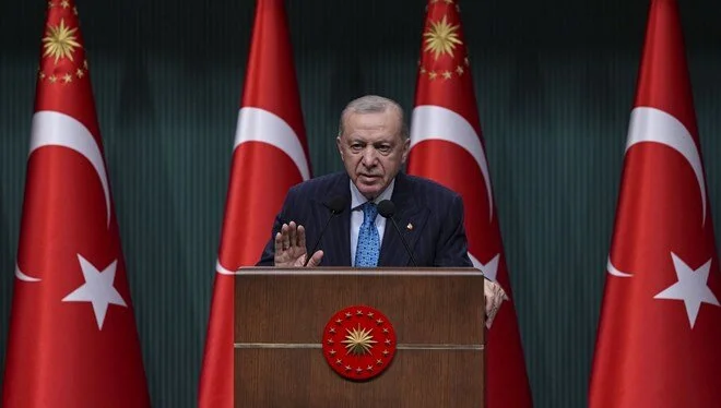 Cumhurbaşkanı Recep Tayyip Erdoğan, İsrail-İran çatışmasının sona ermesi için yoğun