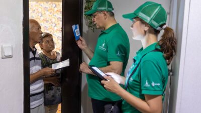 İzmir Büyükşehir Belediye Başkanı Cemil Tugay, “Dönüşüme Evde Başla” projesine