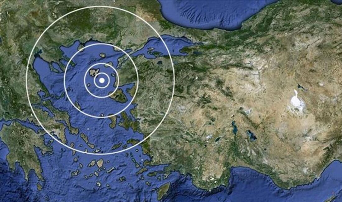 Marmaris açıklarında 5,8 büyüklüğünde deprem meydana geldi. Deprem çevre illerde