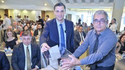 Hayatını kaybeden Ferdi Zeyrek'in yerine Denizli Büyükşehir Belediye Başkanı Çavuşoğlu