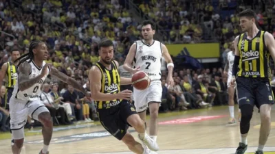 Türkiye Sigorta Basketbol Süper Ligi play-off final serisinin ikinci maçında