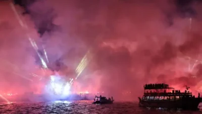 Göztepe Spor Kulübü, 100. kuruluş yıl dönümünü İzmir’de binlerce taraftarın