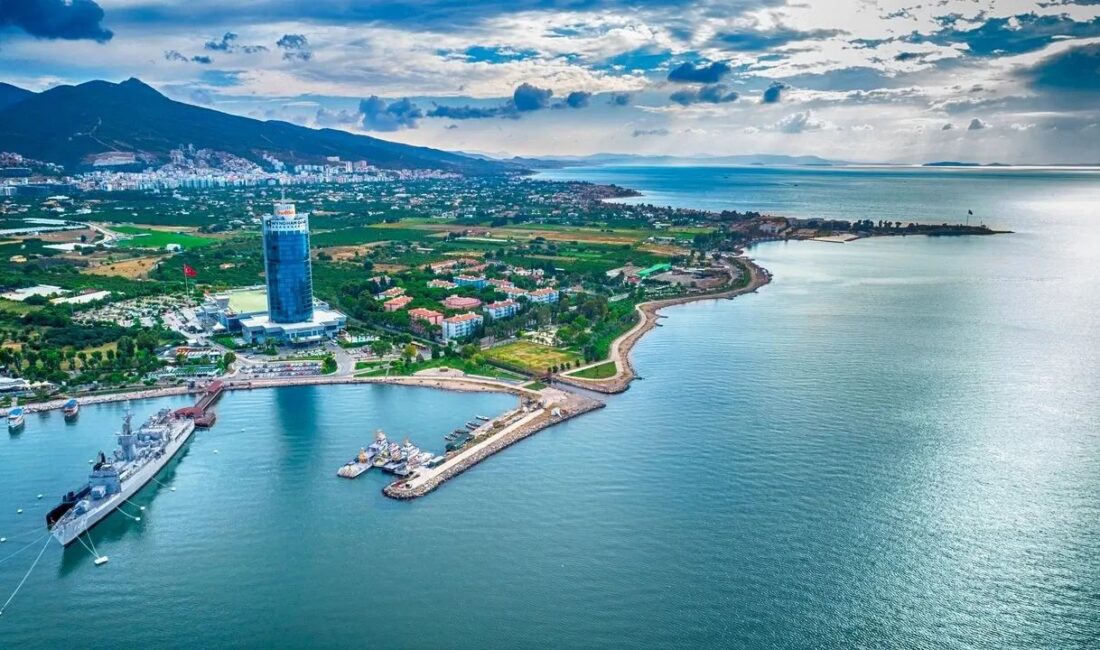İzmir'in uzun yıllardır tartışma konusu olan İnciraltı bölgesinin planlamasıyla ilgili