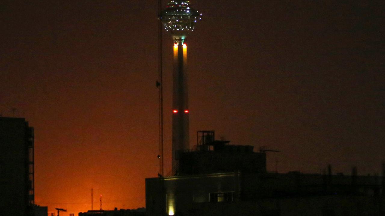 İsrail, İran’a saldırısında Tümgeneral Ali Şadmani’nin öldürüldüğünü duyurdu.

