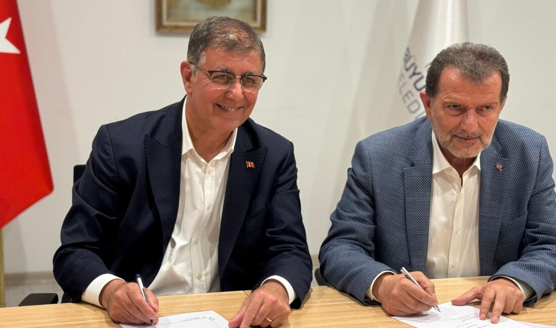 İZDENİZ’de imzalar atıldı İzmir Büyükşehir Belediyesi iştiraklerinden İZDENİZ AŞ ile Türkiye Denizciler Sendikası