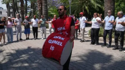 İzmir Büyükşehir Belediyesi şirketi İZENERJİ'de 7 gün süren grev, toplu