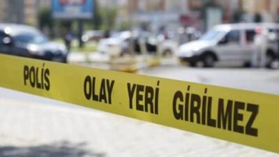 İzmir'in Çeşme ilçesinde pastane tuvaletini kullanma meselesi yüzünden çıkan kavgada