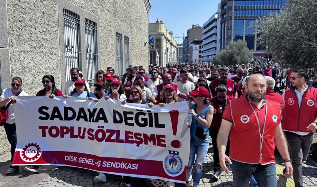 İzmir Büyükşehir Belediyesi'nde 23 bin işçinin başlattığı grev beşinci gününde