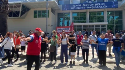 İzmir Büyükşehir Belediyesi'ne bağlı şirketlerde 7 gündür devam eden grevin